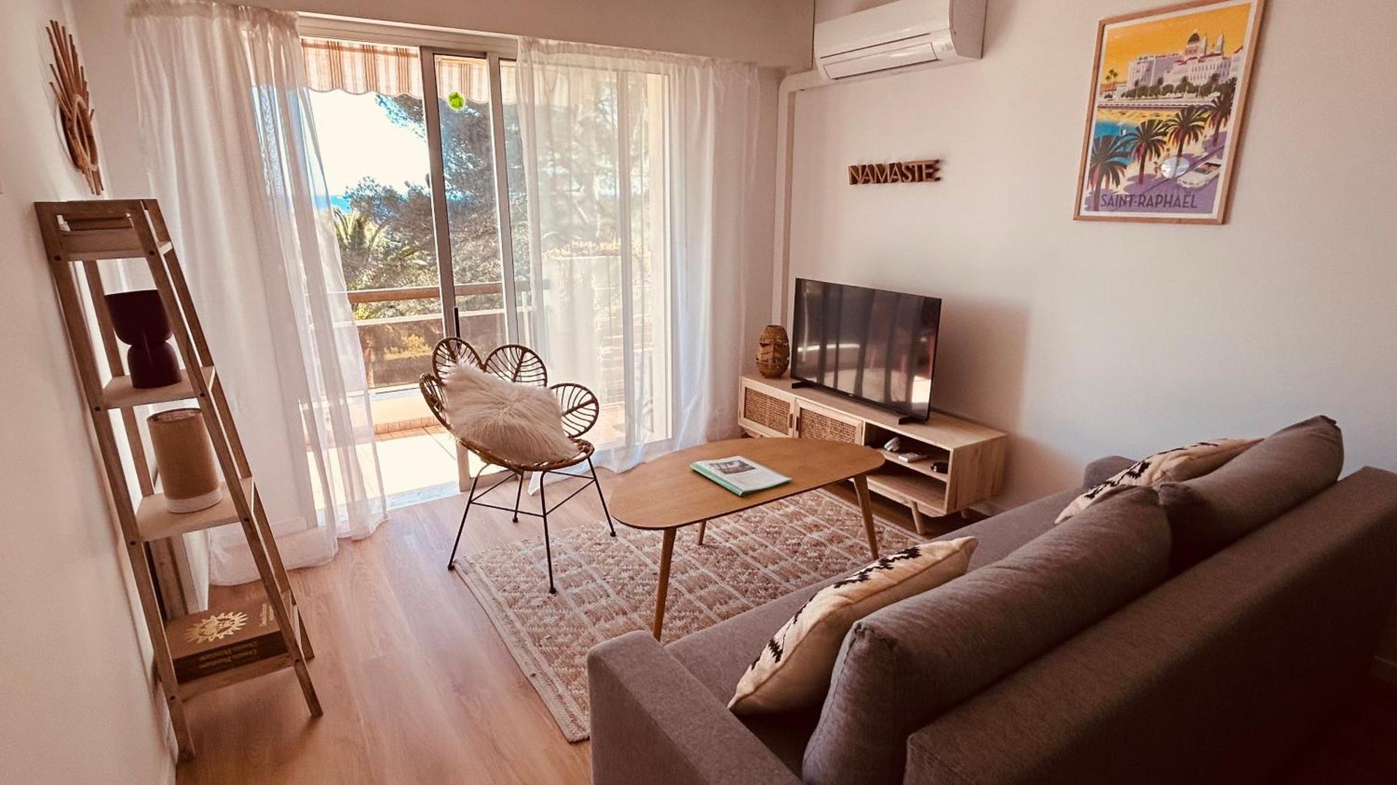 Ferienwohnung La Paisible Saint-Raphaël Exterior foto